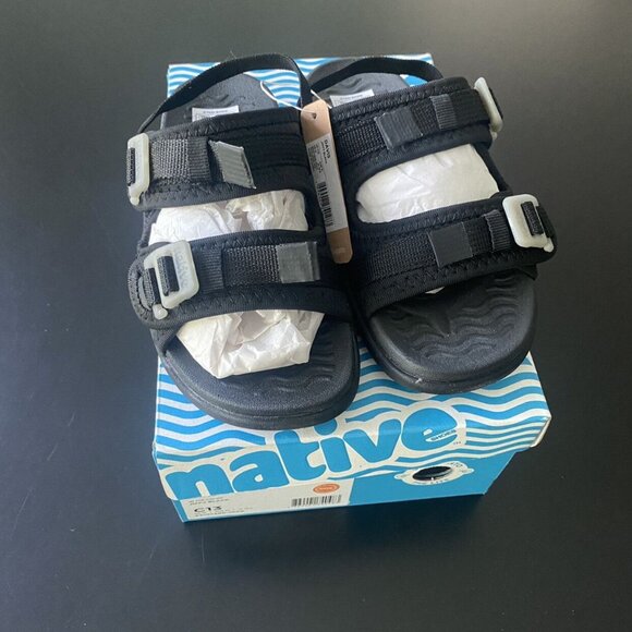 NWT Native Davis Black Slingback Sandals - Picture 1 of 9
